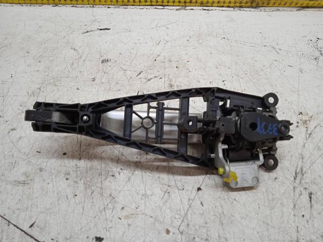 Maçaneta externa da porta dianteira 13255661 OPEL