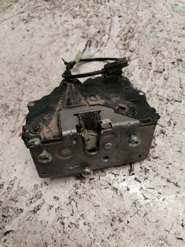 Fecho da porta traseira direita 13258267 OPEL