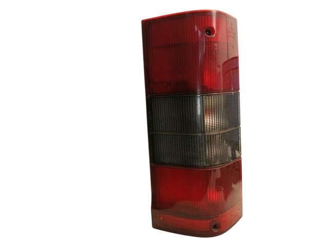Lanterna traseira esquerda 1326359080 PEUGEOT