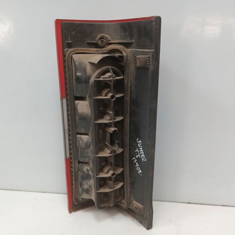 Lanterna traseira esquerda 1326359080 PEUGEOT