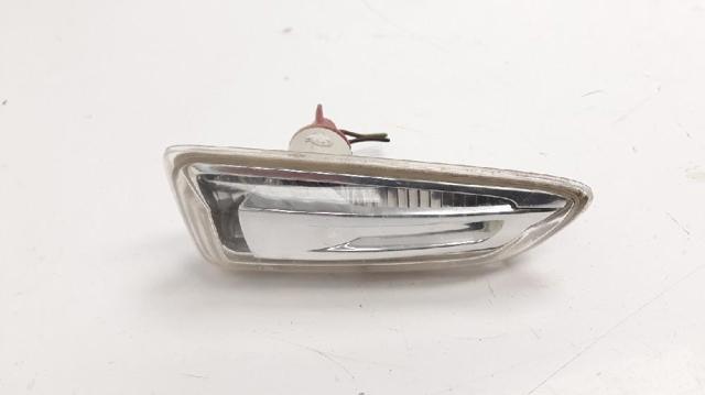 Luz intermitente no pára-lama direito 13273104 OPEL