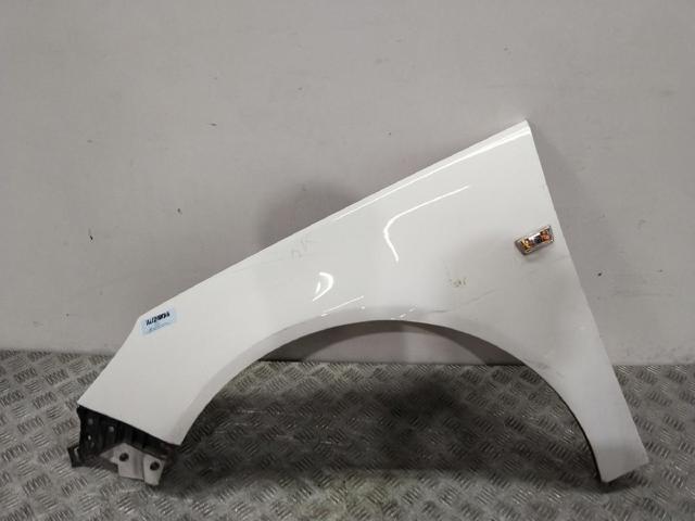Pára-lama dianteiro esquerdo 13277520 OPEL