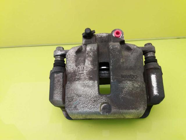 Suporte do freio dianteiro direito 13279639 OPEL