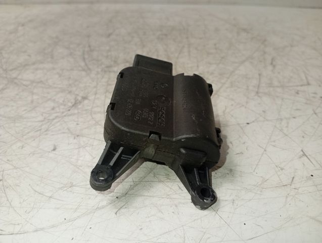 Motor de comporta de recirculação de ar 132801320 PORSCHE