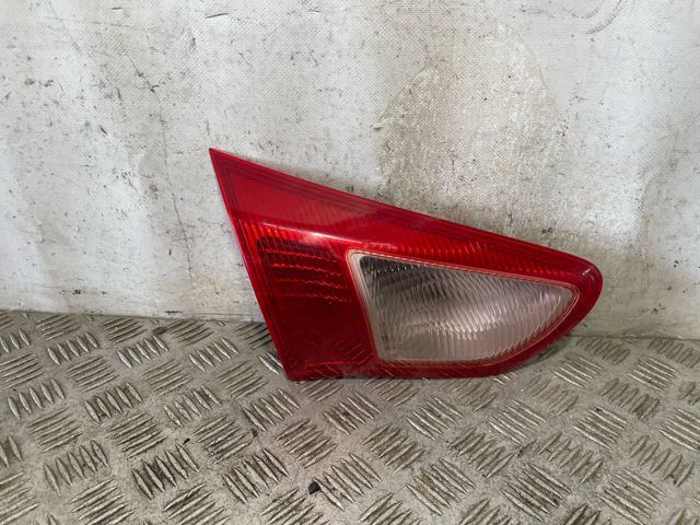 Lanterna traseira direita interna 13287977 MITSUBISHI