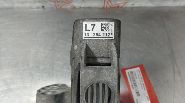Coxim (suporte) direito de motor 13294212 OPEL