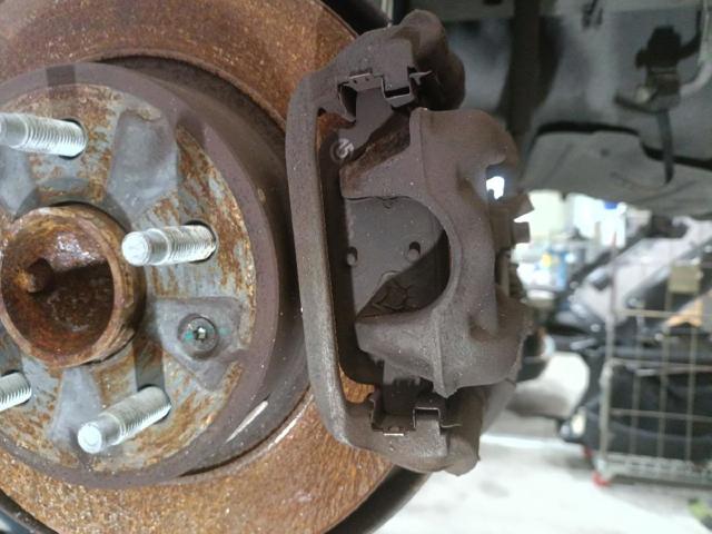 Suporte do freio traseiro esquerdo 13300883 OPEL