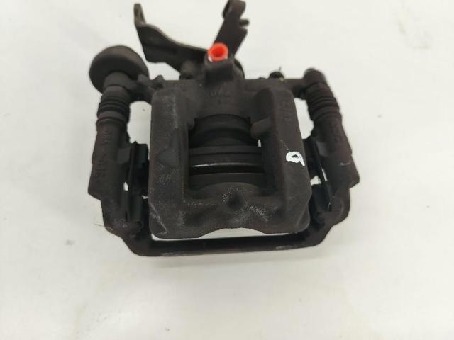 Guia de suporte traseiro 13301089 OPEL