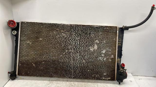Radiador de esfriamento de motor 133057 PEUGEOT