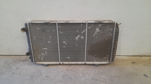 Radiador de esfriamento de motor 133097 PEUGEOT