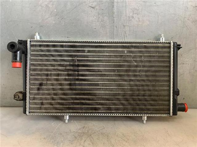 Radiador de esfriamento de motor 1330K6 PEUGEOT