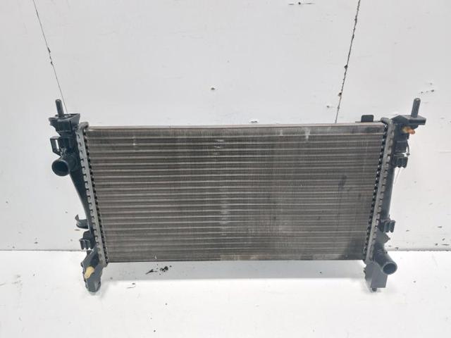 Radiador de esfriamento de motor 1330V0 PEUGEOT