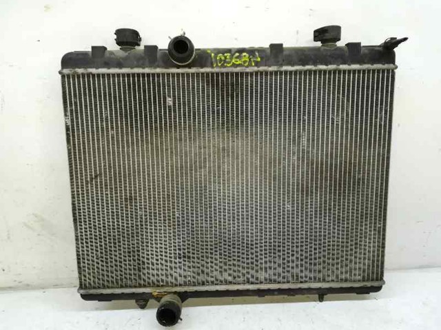 Radiador de esfriamento de motor 1330V3 PEUGEOT