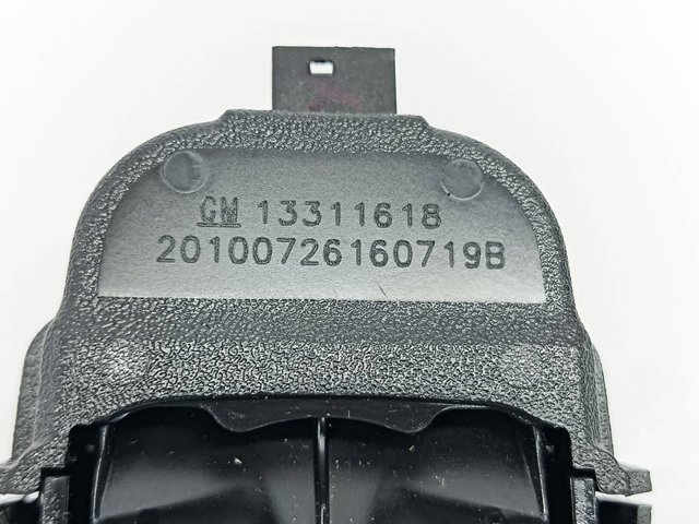  para Opel Astra  ()