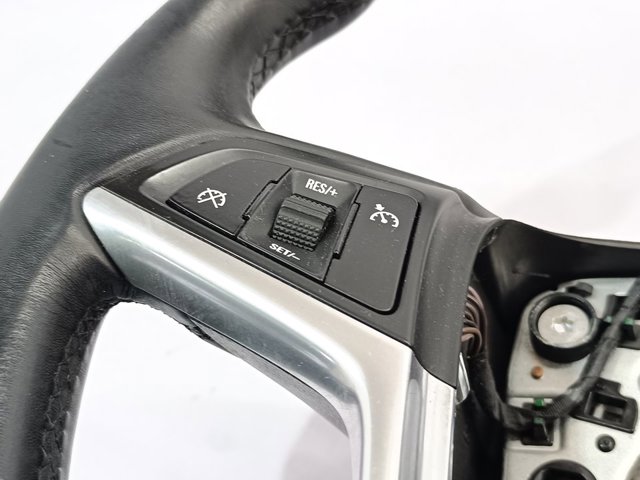 Volante para Opel Insignia G09