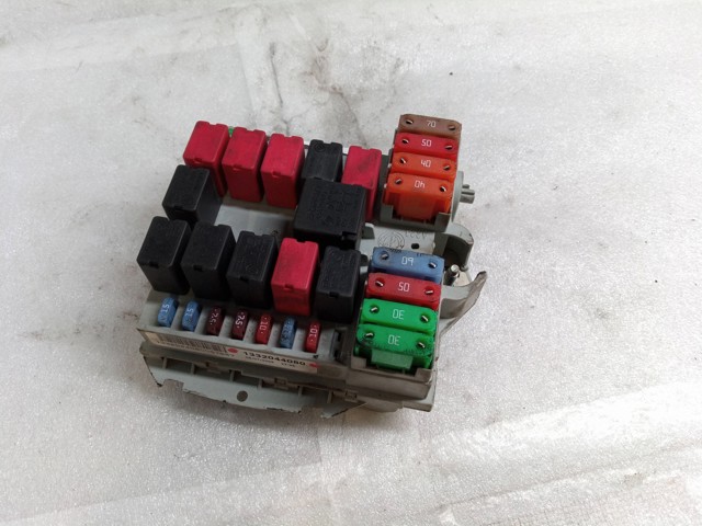 1332044080 Peugeot/Citroen