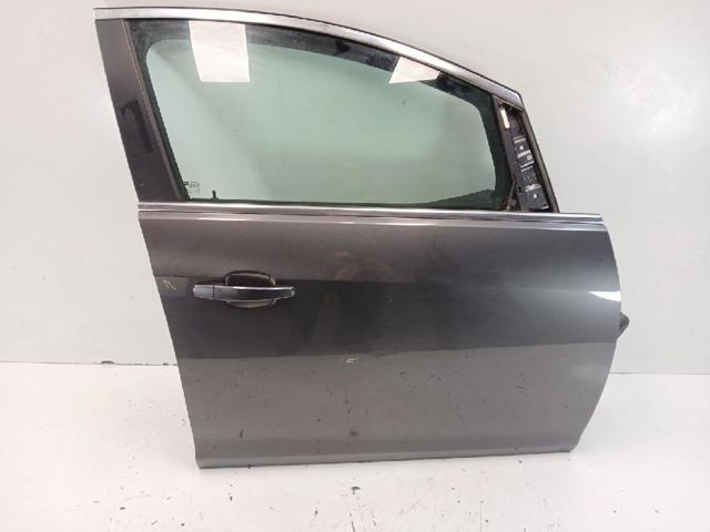 Porta dianteira direita 13330766 OPEL