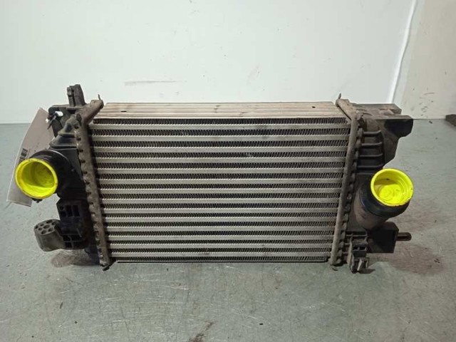 Radiador de intercooler 13337687 OPEL