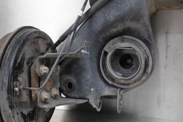 Viga de suspensão traseira (plataforma veicular) 13342367 OPEL