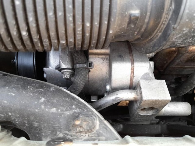 Compressor de aparelho de ar condicionado 13346492 OPEL