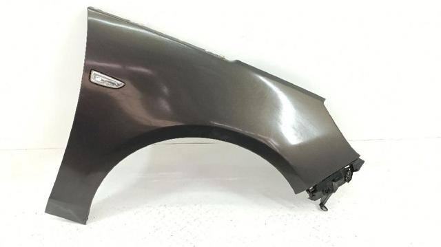 Pára-lama dianteiro direito 13355188 OPEL