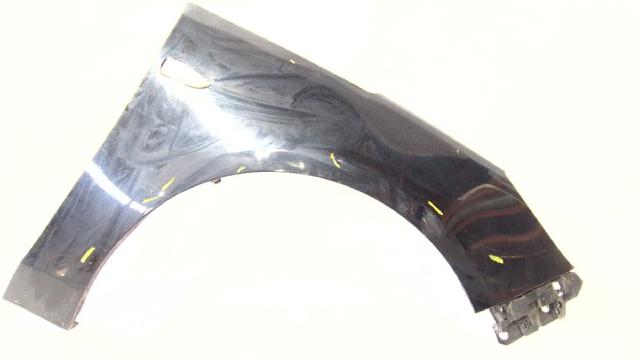 Pára-lama dianteiro direito 13355188 OPEL