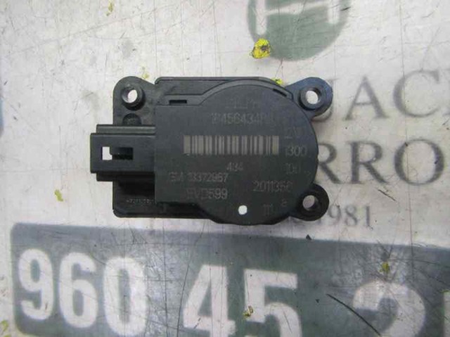 Acionamento de comporta de forno 13372987 OPEL