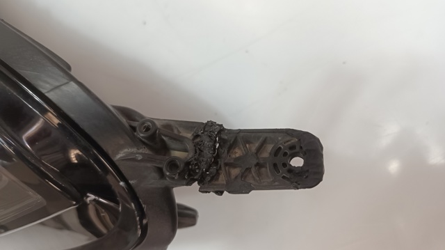 Luz esquerda 13381335 OPEL
