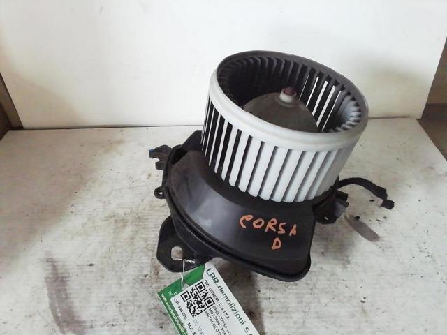 Motor de ventilador de forno (de aquecedor de salão) 13392209 OPEL