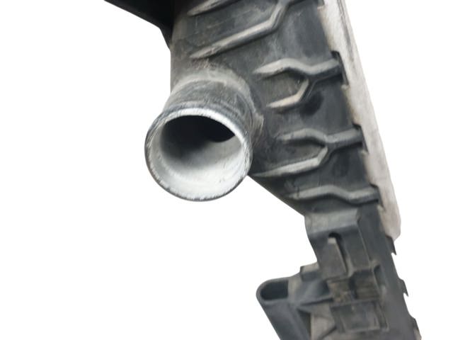 Radiador de esfriamento de motor 13393983 OPEL