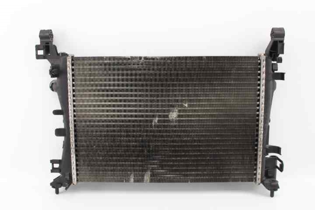 Radiador de esfriamento de motor 13399871 OPEL
