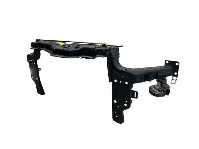 Suporte do radiador montado (painel de montagem de fixação das luzes) 13444708 OPEL