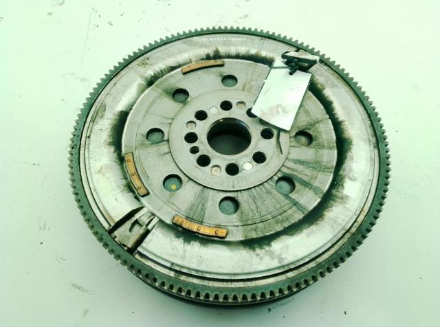 Volante de motor 134500X021 TOYOTA