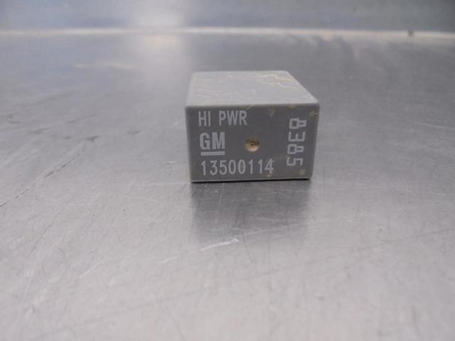 Relê das luzes de nevoeiro 13500114 OPEL