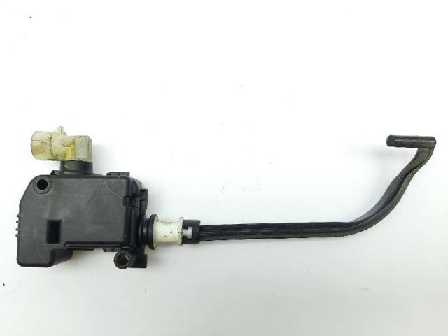 Gargalo de enchimento do tanque de combustível 13501151 OPEL