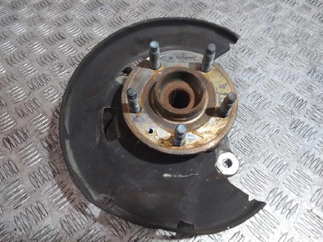 Cubo dianteiro 13502828 OPEL