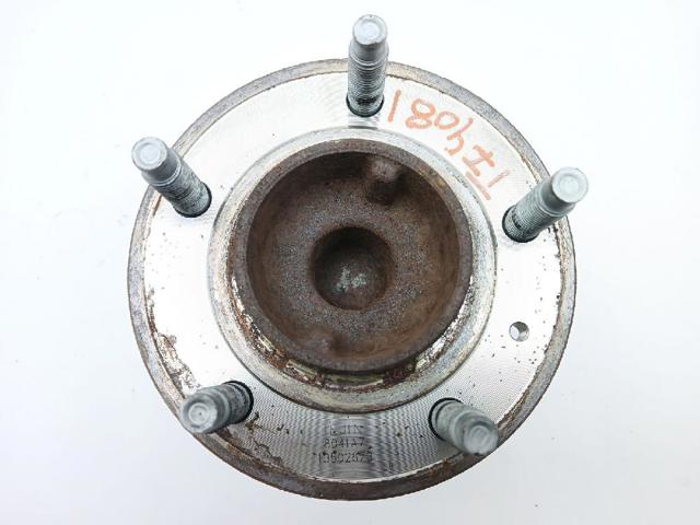 Cubo traseiro 13502873 OPEL