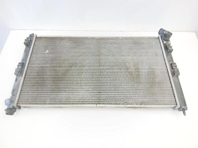Radiador de esfriamento de motor 1350A050 MITSUBISHI