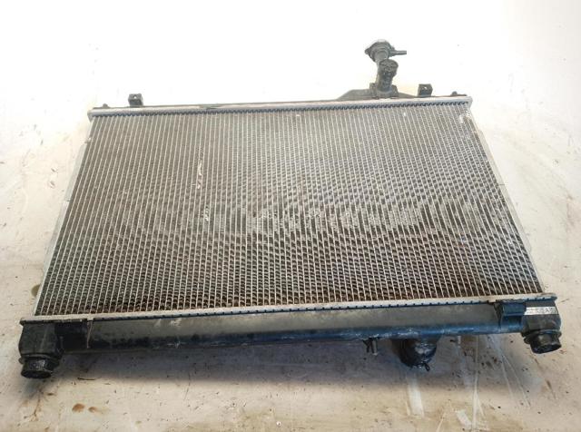 Radiador de esfriamento de motor 1350A601 MITSUBISHI
