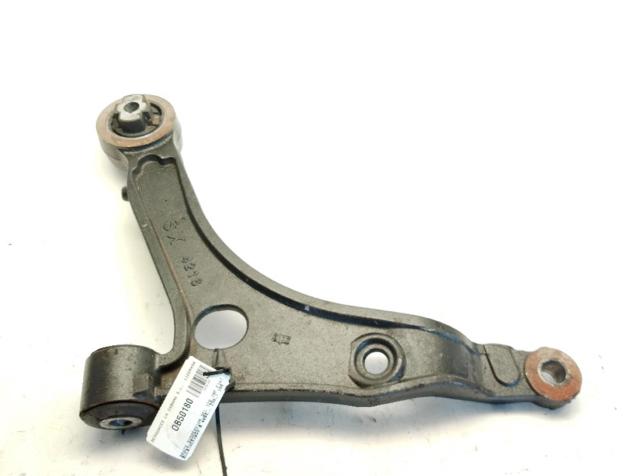 Braço oscilante inferior esquerdo de suspensão dianteira 1352227080 FIAT