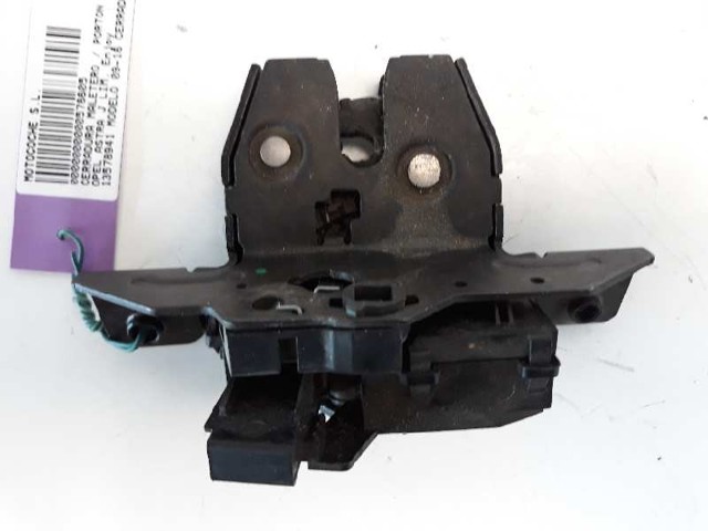 Fecho de tampa de porta-malas (de 3ª/5ª porta traseira) 13578941 OPEL