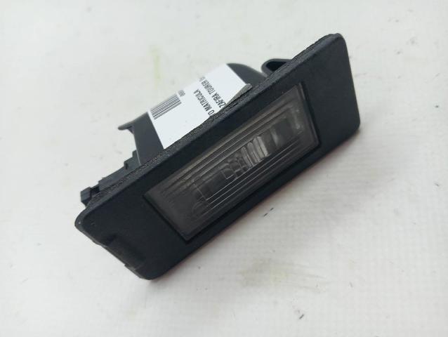 Lanterna da luz de fundo de matrícula traseira 13590043 OPEL
