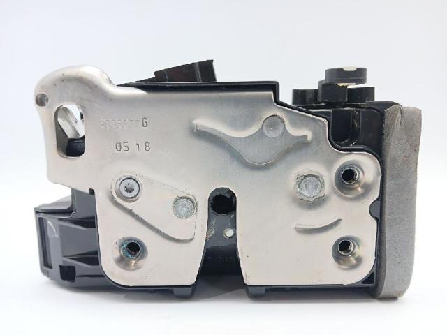 Fecho da porta dianteira esquerda 13597528 OPEL