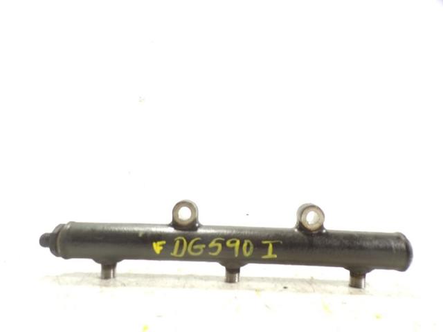 1369552 Land Rover