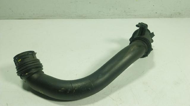 Cano derivado de ar, entrada na turbina (supercompressão) 13718601683 BMW