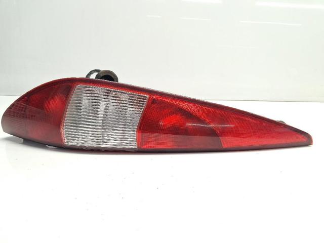 Lanterna traseira esquerda 1371861 FORD