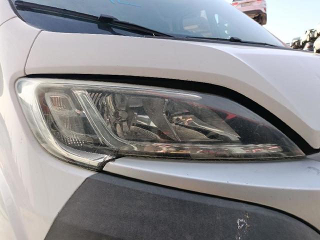 Luz direita 1374292080 FIAT