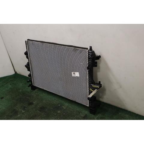 Radiador de esfriamento de motor 1382421080 FIAT