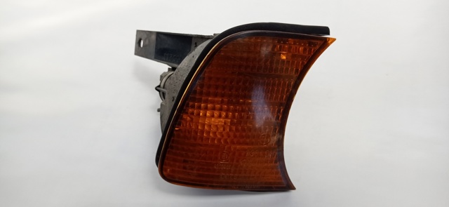 Pisca-pisca direito 1384034 BMW