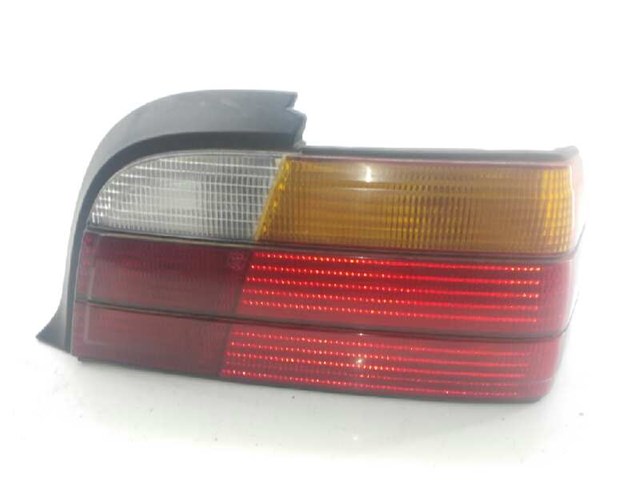 Lanterna traseira direita 1387654 BMW